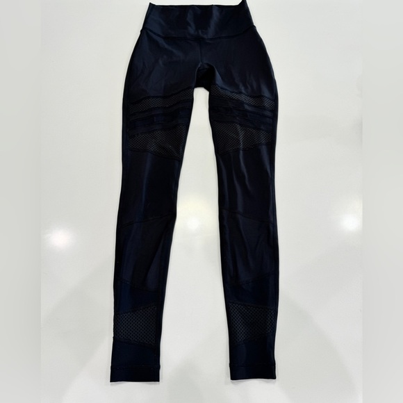 lululemon athletica Pants - Lululemon Pants Women 4 Black Wunder Under High Rise Tech Mesh Legging pant